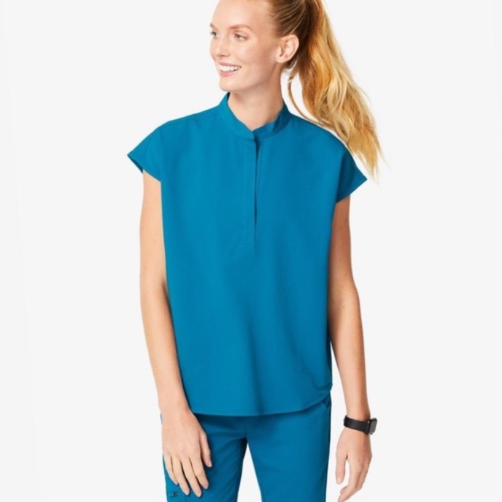 NWT • FIGS Alps Blue Rafaela • XS